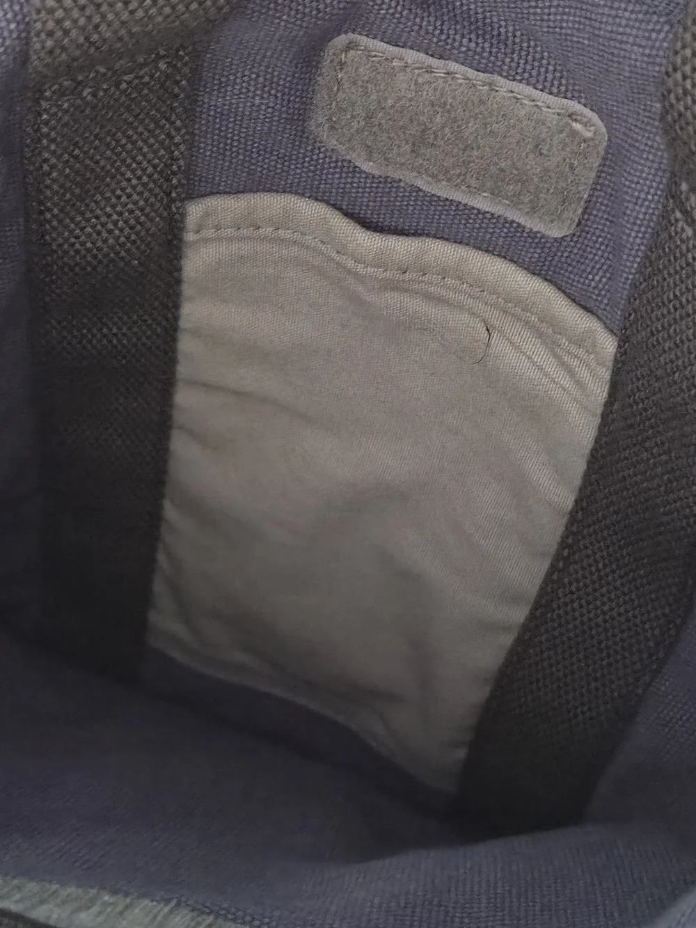 Duluth Trading Co Navy Canvas Messenger Bag with Black Strap